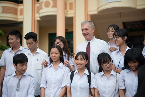 Đại sứ Mỹ thăm Điện Biên cùng con trai cố Đại tướng Võ Nguyên Giáp